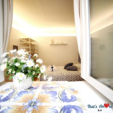 That'S Amore B&B Кастелламмаре-ди-Стабия Экстерьер фото